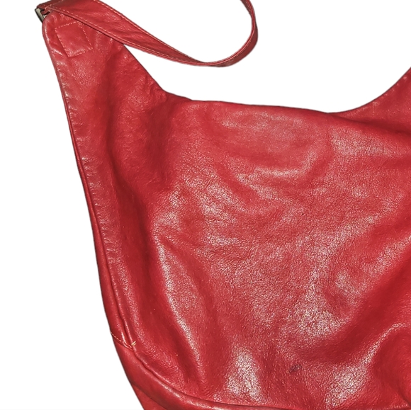 Asymmetrical Leather Hobo Crossbody by Hagara - Picture 4 of 12